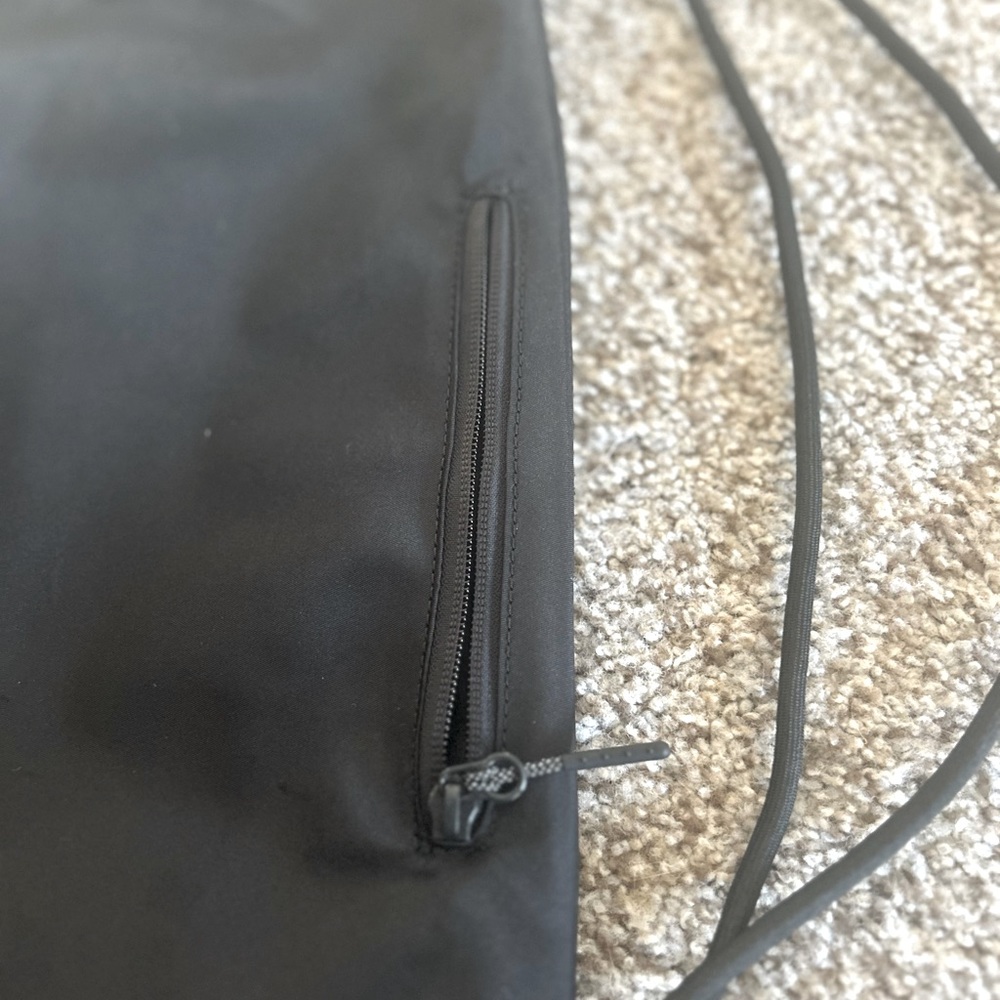 Lululemon String Bag - image 4